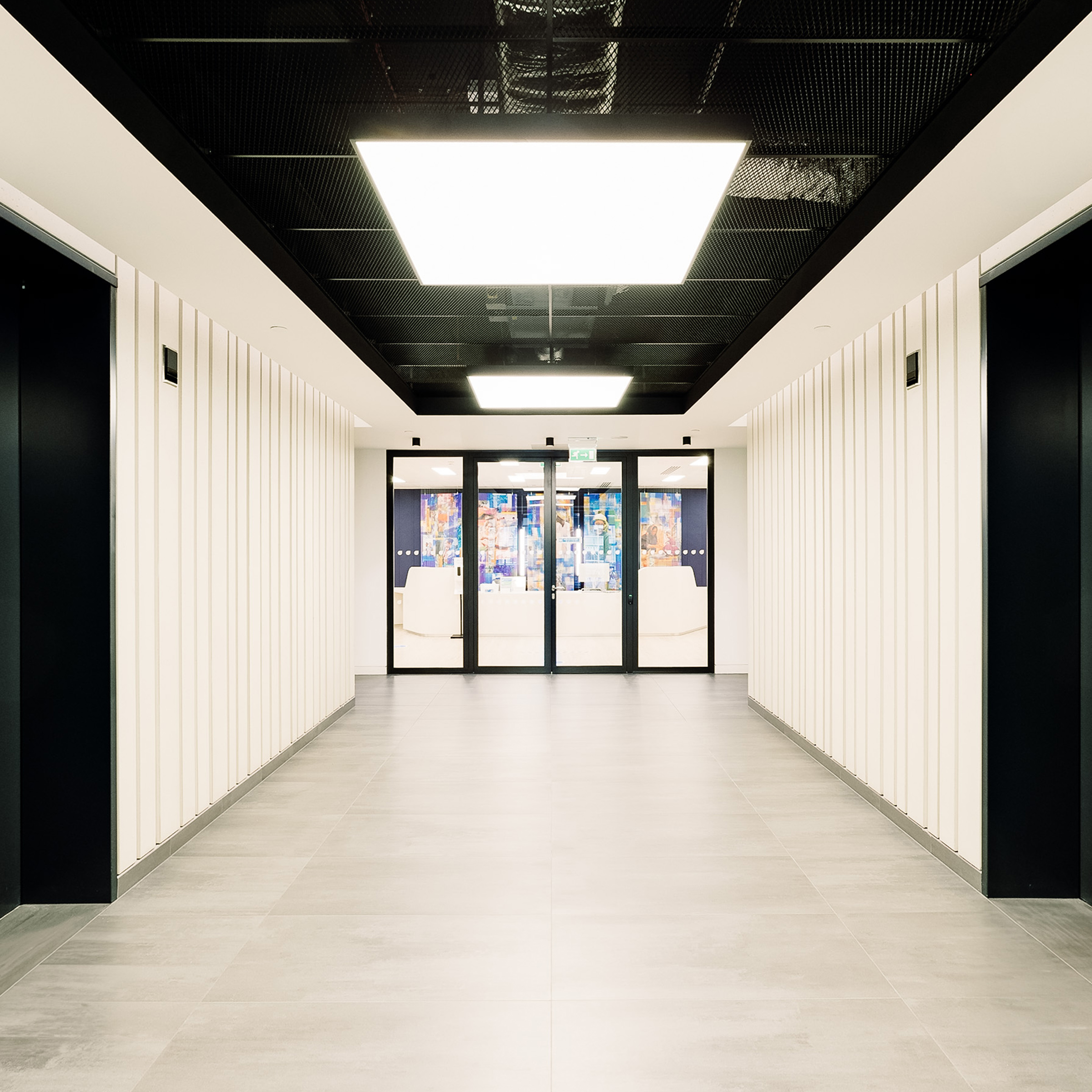 See more CGIs of 20 Canada Square...